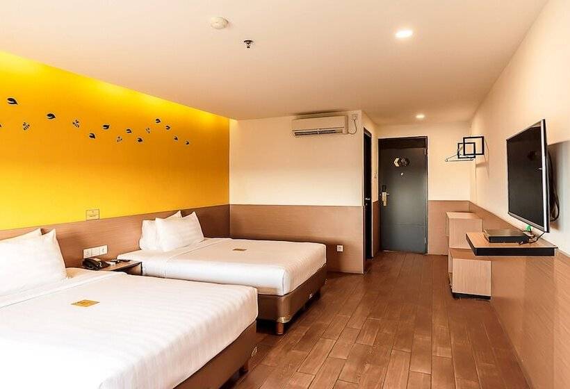 اتاق اجرایی, Yellow Bee Tangerang