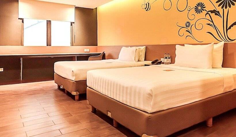 اتاق سوپریور, Yellow Bee Tangerang