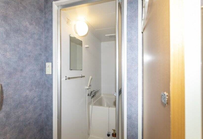 Семейный Номер Совместный Санузел, Omotenashi Hostel Miyajima