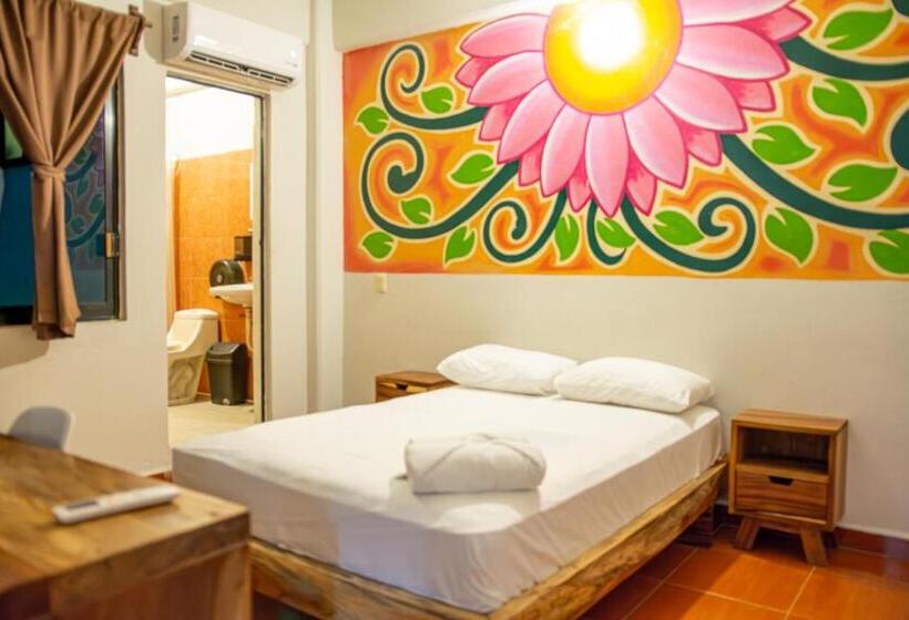 اتاق اکونومی, Posada Girasol