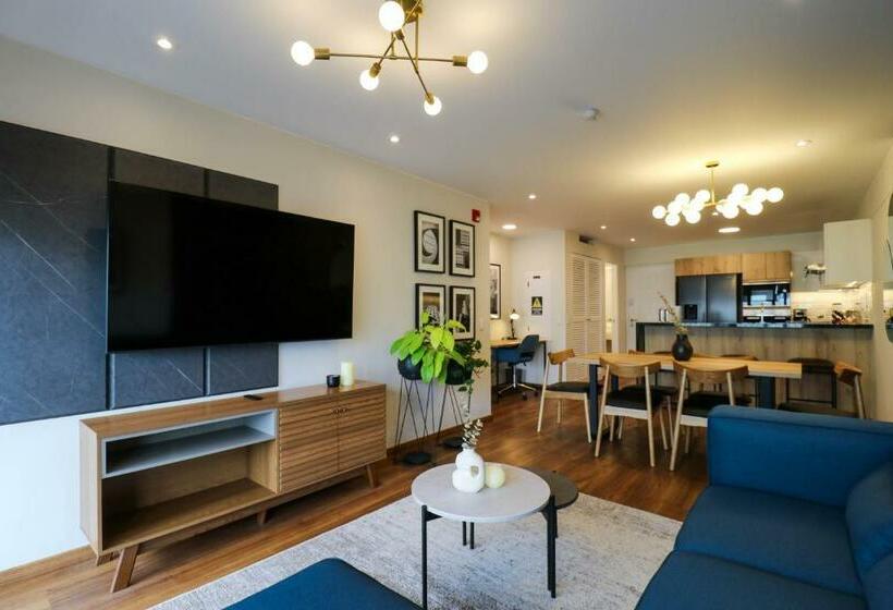 Apartamento Deluxe 1 Dormitório, Alcanfores 1262 By Wynwood House