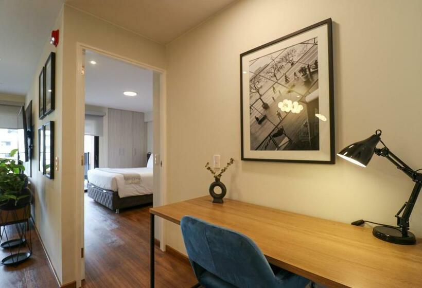 Apartamento Deluxe 1 Dormitório, Alcanfores 1262 By Wynwood House