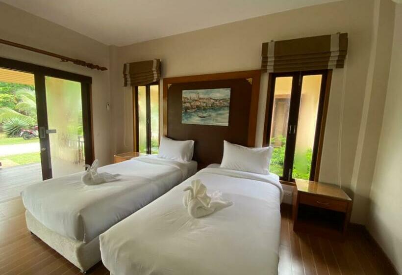 Номер Deluxe, Chaithalay Khanom Resort