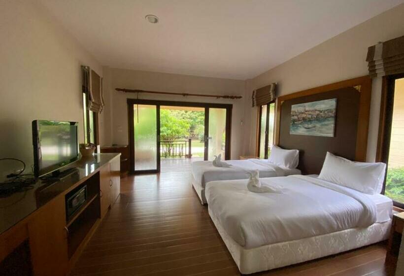 Номер Deluxe, Chaithalay Khanom Resort