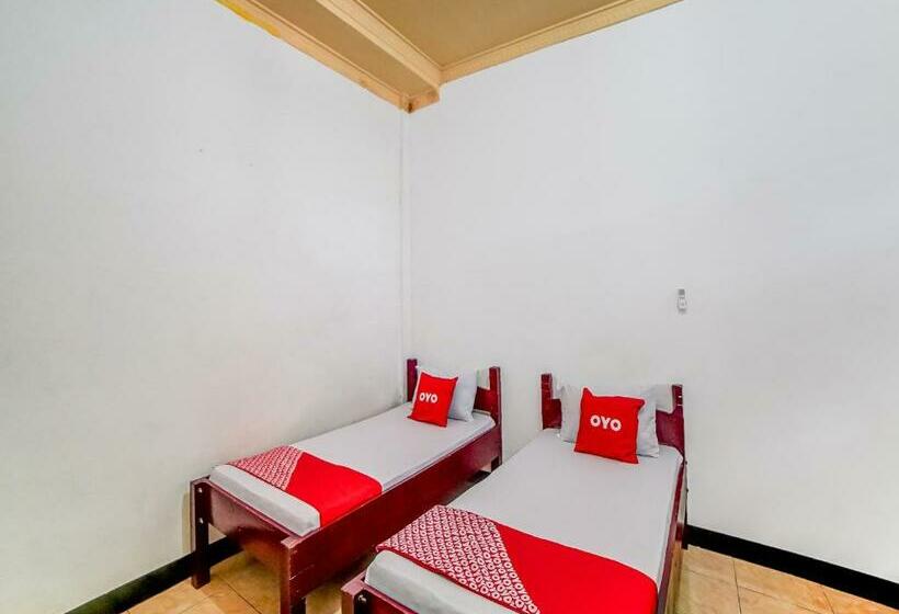Номер Superior, Oyo 90834 Hotel Anugrah