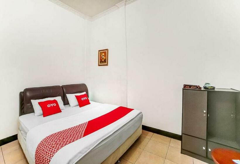 Люкс Повышенной Комфортности, Oyo 90834 Hotel Anugrah
