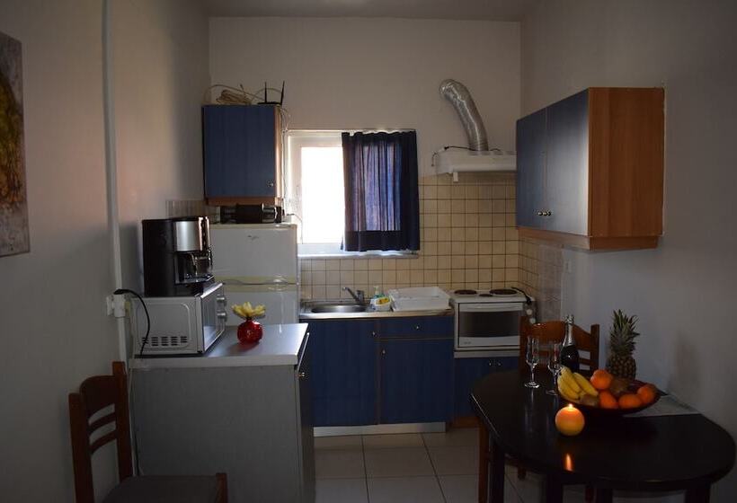 דירת חדר שינה  1 עם נוף לעיר, Alena Apartments