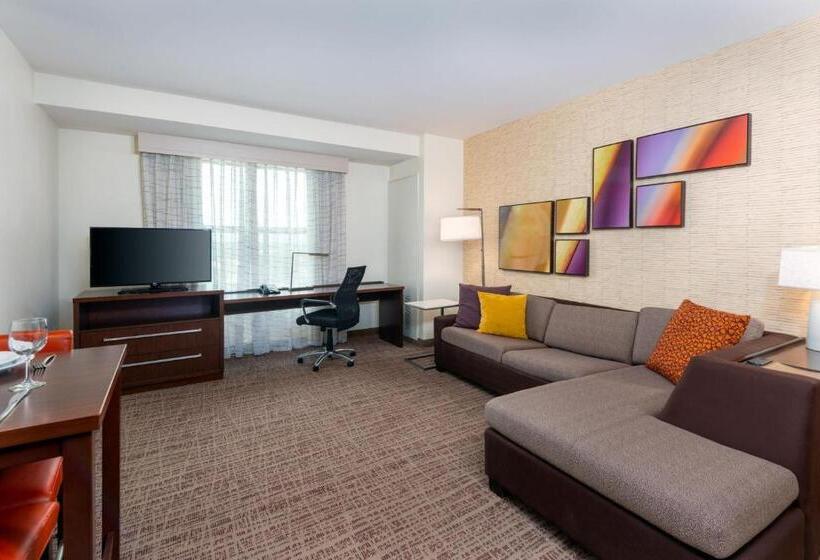 스위트 킹사이즈 침대, Residence Inn By Marriott Charlottesville Downtown