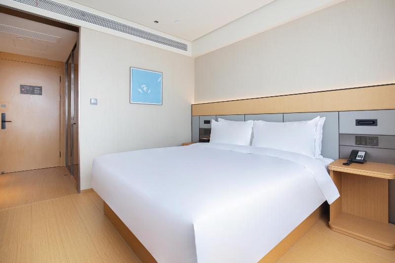 스탠다드 룸, The Last Hotel Nampo