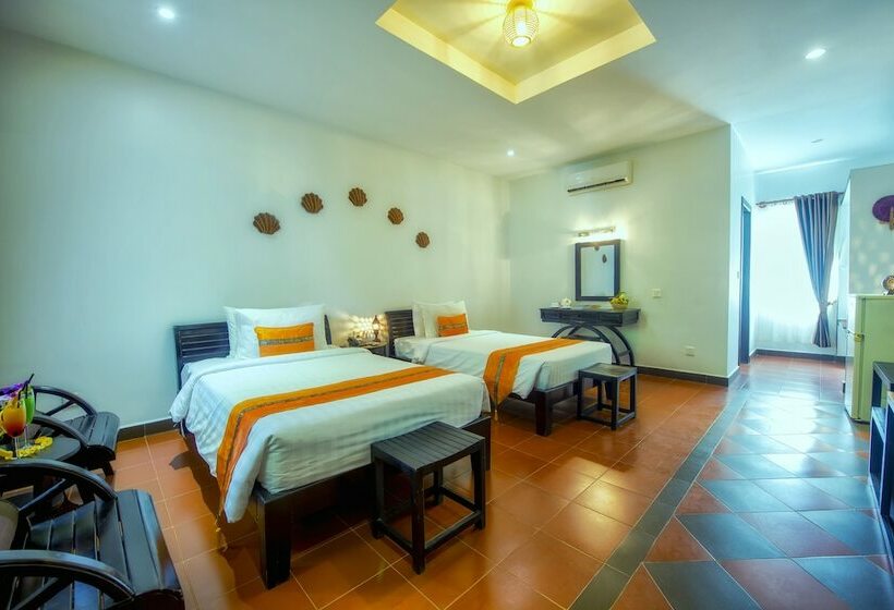 اتاق لوکس با بالکن, My Unique Villa Siemreap