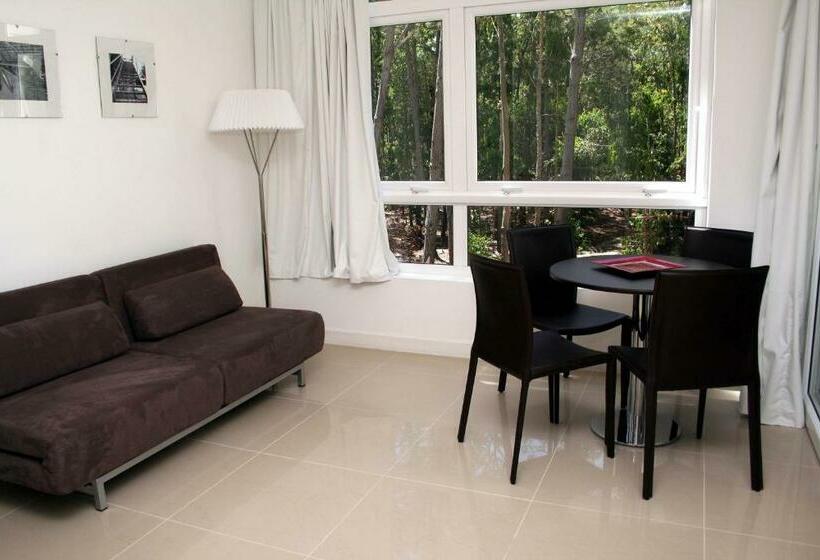Студия Стандарт, Solanas Green Park & Crystal Beach