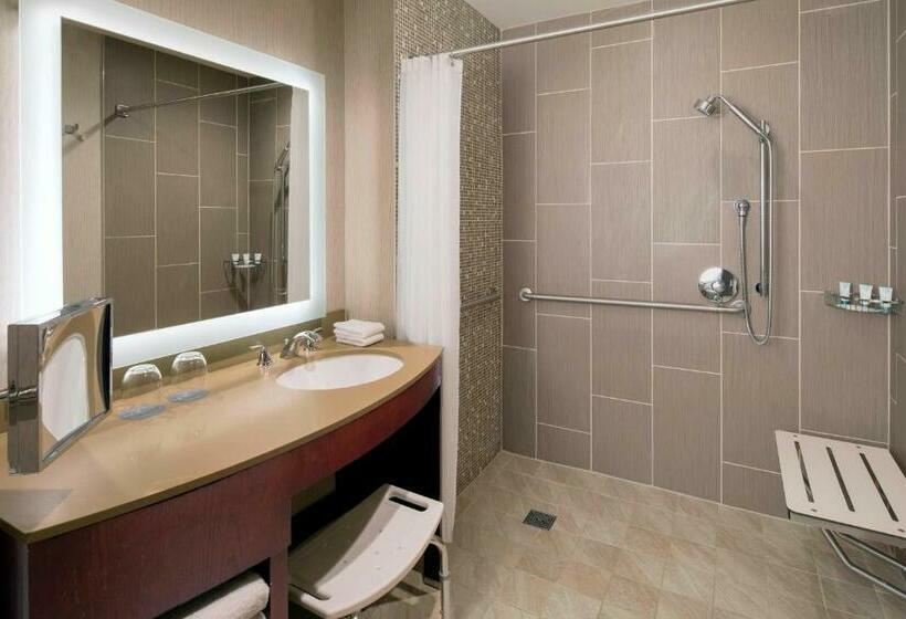 Номер Классика Кровать Кинг, The Westin Nashville