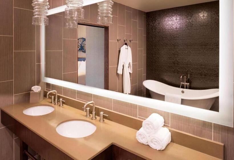 Люкс Executive Кровать Кинг, The Westin Nashville