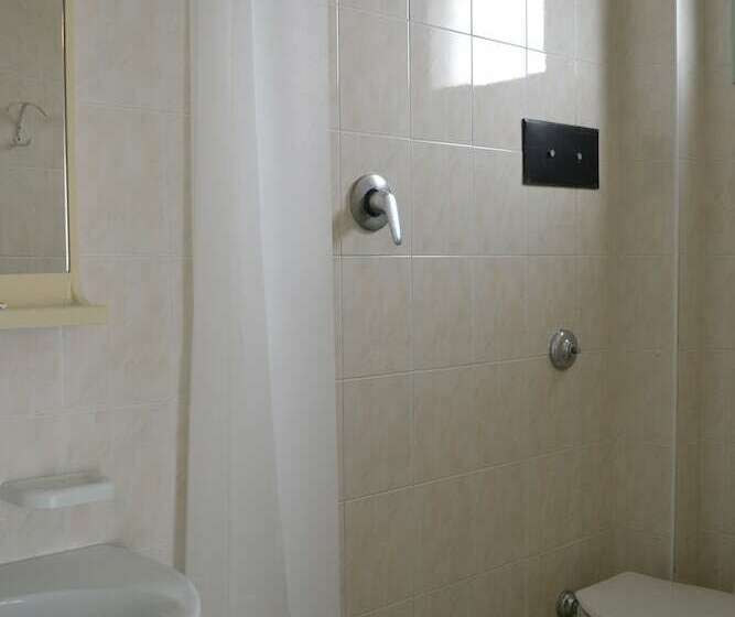 Quarto Estandar, Mirage
