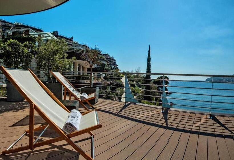 , Dukley Hotel & Resort