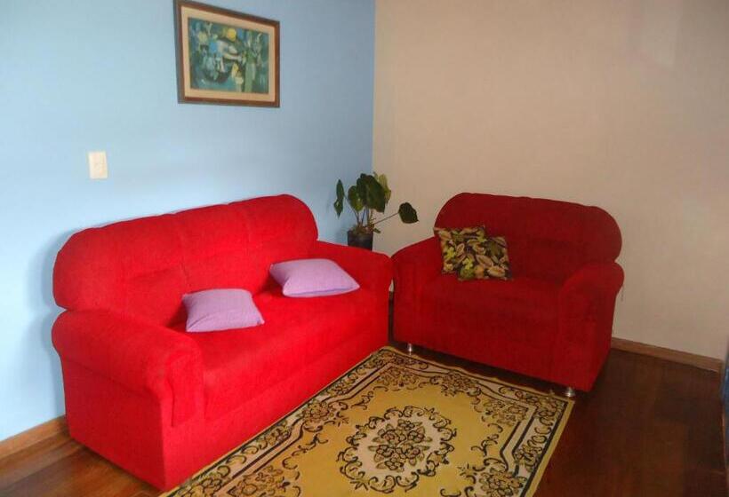 Quarto Triplo Estandar, Pousada Aconchego Da Valdirene