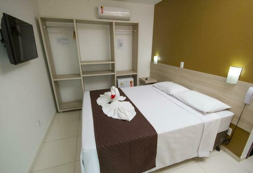 Quarto Estandar, Pousada Maragolfinho