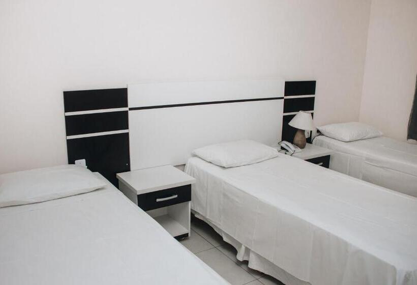 标准三人间, Samir Hotel Business