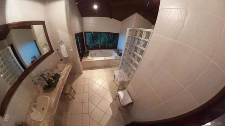 샬레, Vista Linda