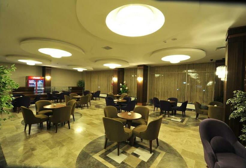 Номер Стандарт, Grand Cenas