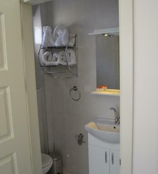 Quarto Estandar com Sacada, Marine