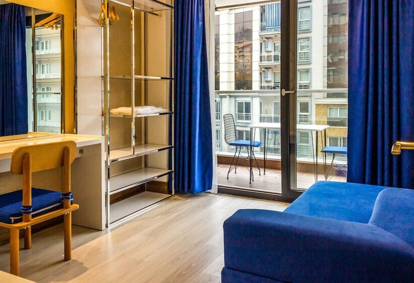 발코니가 있는 스위트, Concept Suites