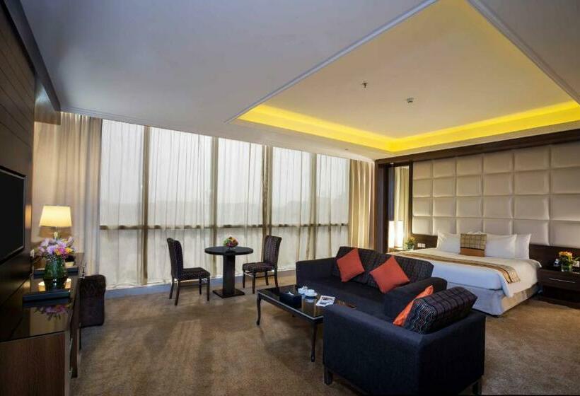Президентский Люкс, Gloria Inn Riyadh