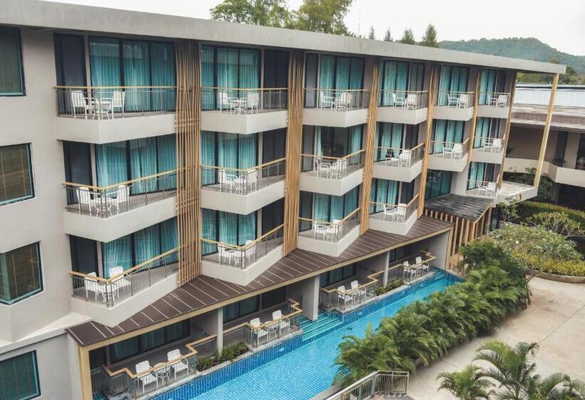 اتاق لوکس با چشم‌انداز استخر, Sand Dunes Chaolao Beach Resort