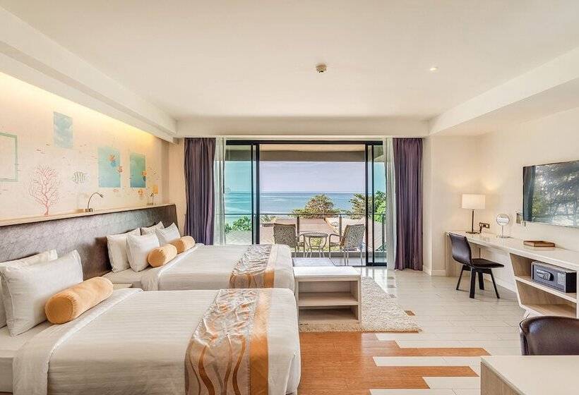 اتاق لوکس, Sand Dunes Chaolao Beach Resort