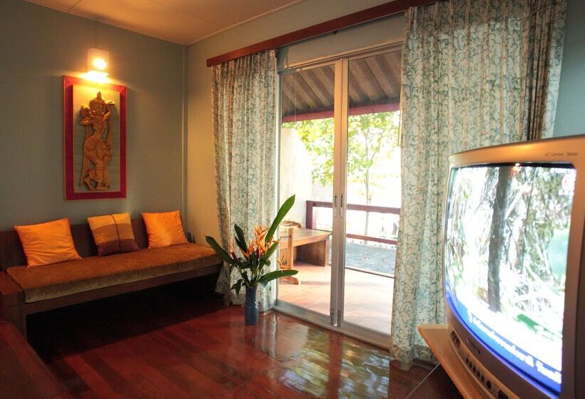 اتاق لوکس با چشم‌انداز دریا, Villa Cha Cha Chaolao Beach Resort
