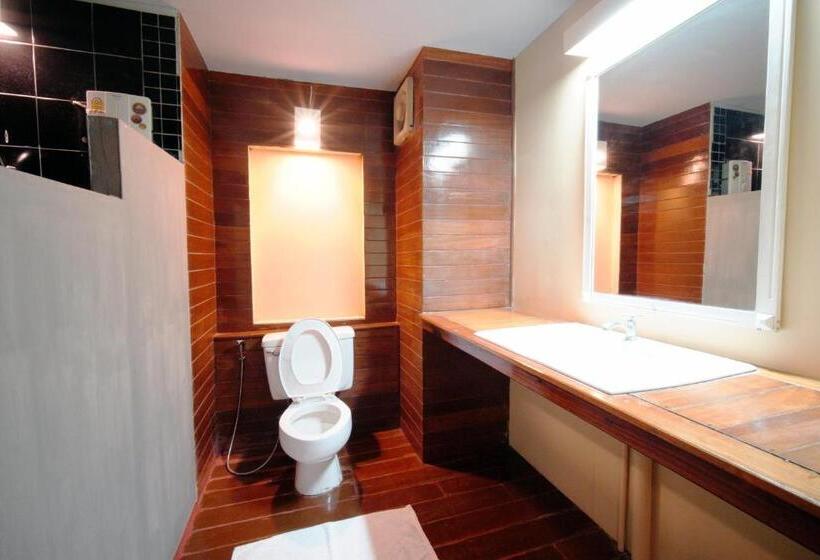 بانگلوی لوکس, Villa Cha Cha Chaolao Beach Resort