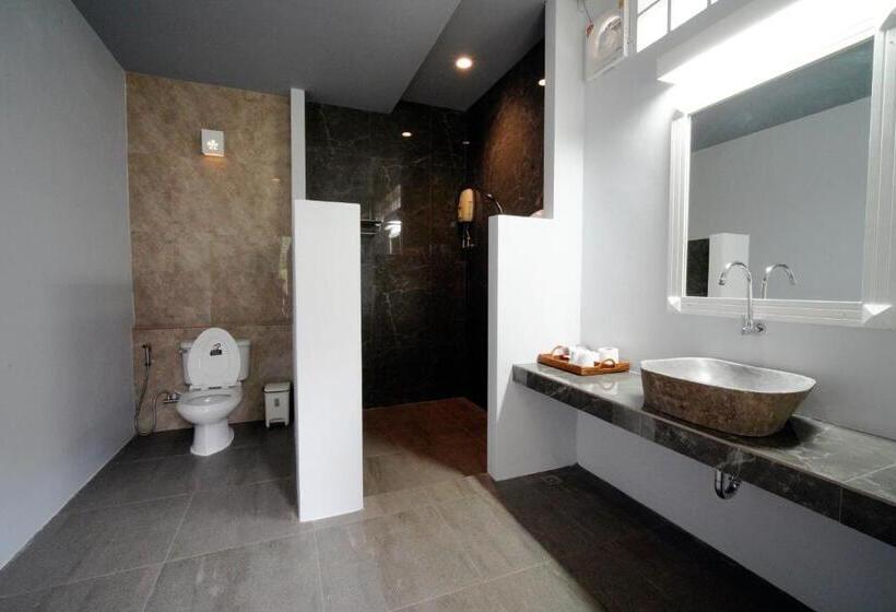 سوئیت جونیور خانوادگی, Villa Cha Cha Chaolao Beach Resort