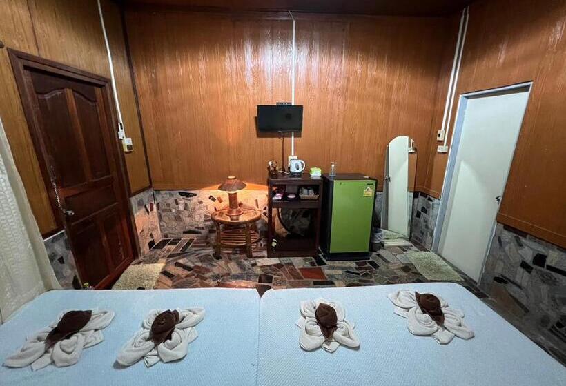 Семейный Номер, Tongta Phaview Resort
