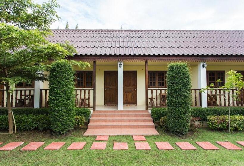 Номер Стандарт, Suan Luang Garden View