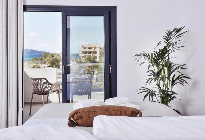 Люкс Superior, Ikaros Suites