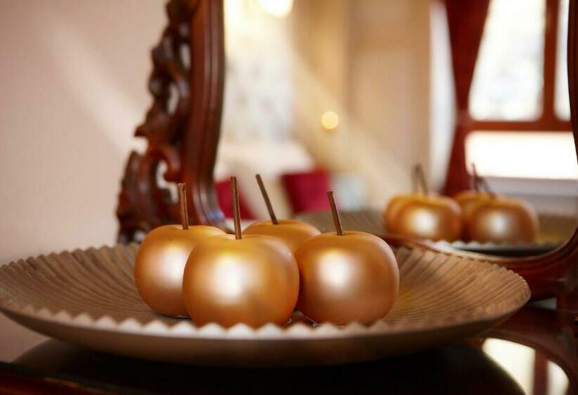 Номер Стандарт, Archontiko Old Town Suites