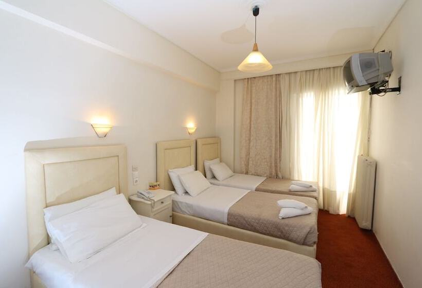 اتاق استاندارد چهار تخته, Athens Delta