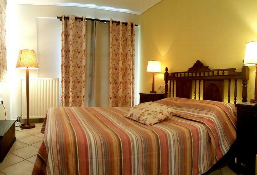 Quarto Estandar Vista Montanha, Bacchus