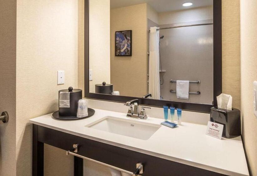 장애인을 위한 스탠다드 룸, Best Western Plus Franciscan Square Inn & Suites  Steubenville