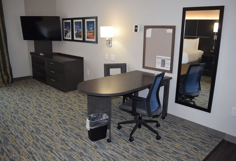 Номер Стандарт, Candlewood Suites   Nashville Metro Center, An Ihg