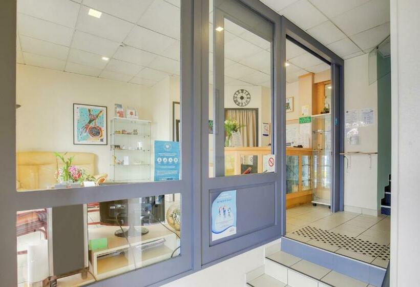 Номер Стандарт, Contact Hôtel Du Champ De Mars De Saint Brieuc