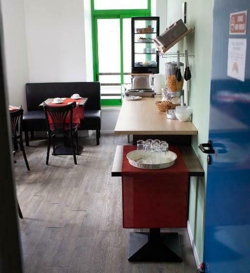 Номер Стандарт, Contact Hôtel Du Champ De Mars De Saint Brieuc