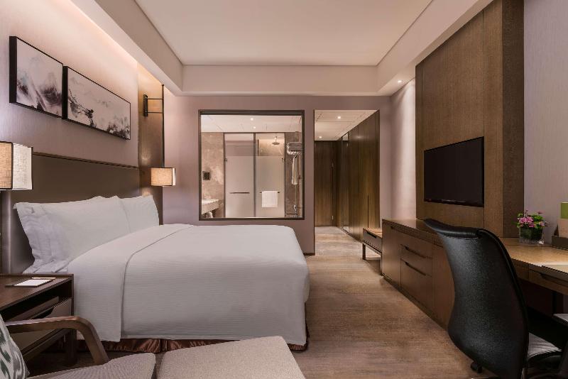 اتاق استاندارد با تخت بزرگ, Doubletree By Hilton Hotel Shiyan