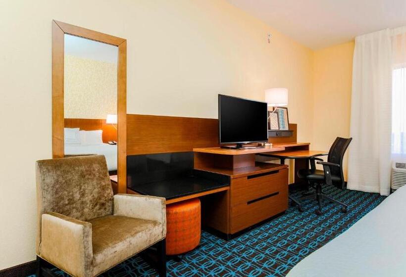 Номер Стандарт, Fairfield Inn & Suites By Marriott Pecos