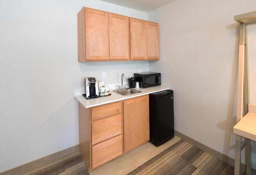 Люкс Кровать Кинг, Holiday Inn Express & Suites La Porte, An Ihg
