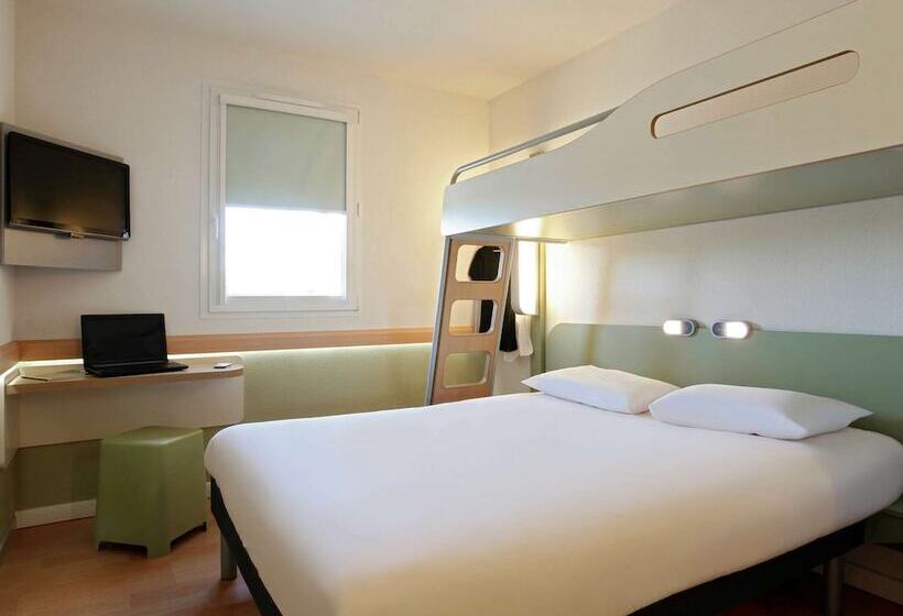 Номер Стандарт Трехместный, Ibis Budget Manosque Cadarache
