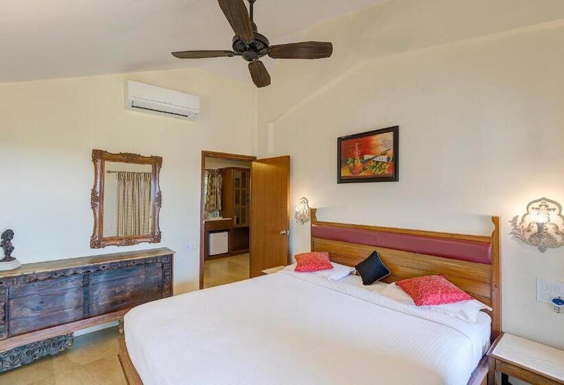Люкс Вид на Сад, Ramsukh Resorts And Spa