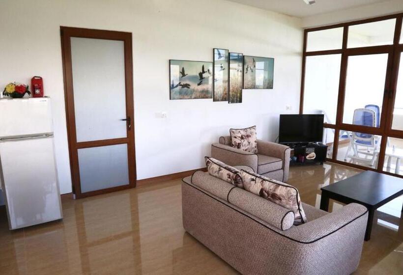 Deluxe Suite Sea View, Paradise Beach Resort & Diving School