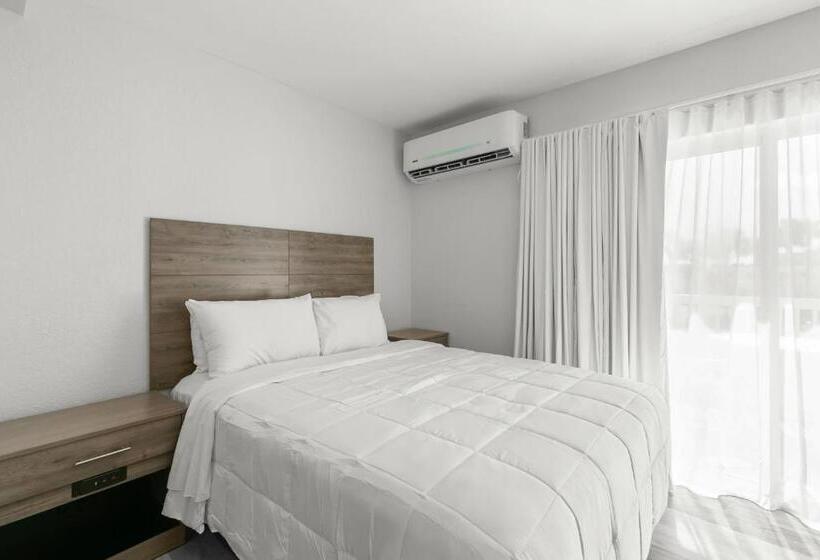 Студио Стандарт с Видом, Grand Shores West