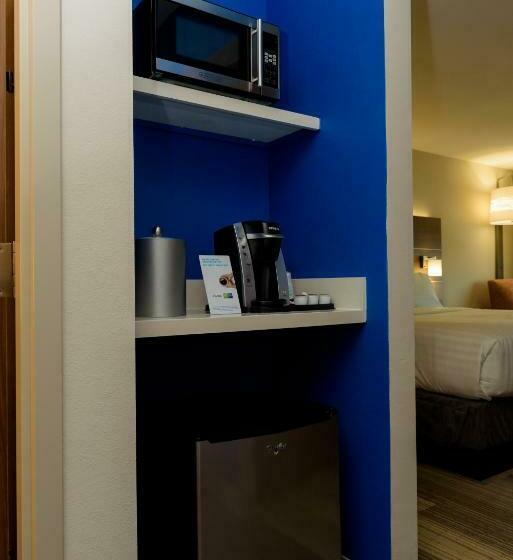 스탠다드 룸 킹사이즈 침대, Holiday Inn Express & Suites Mckinney   Frisco East, An Ihg